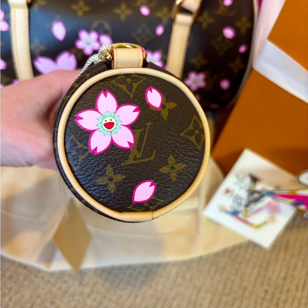 ** SOLD** Louis Vuitton x Murakami 2025 Cherry Blossom Monogram Papillon Handbag - Picture 12 of 13